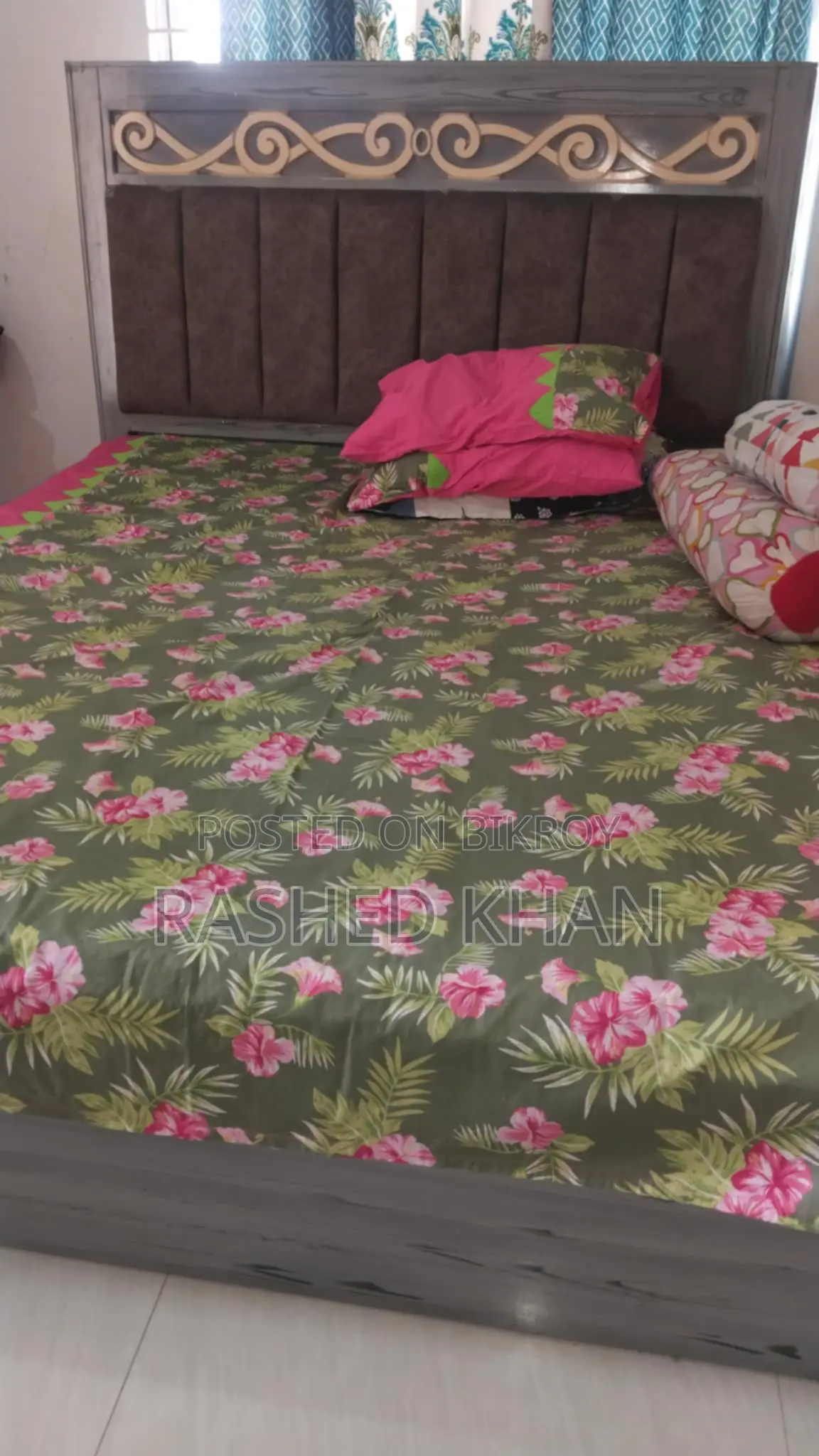 One Almirah And Bed