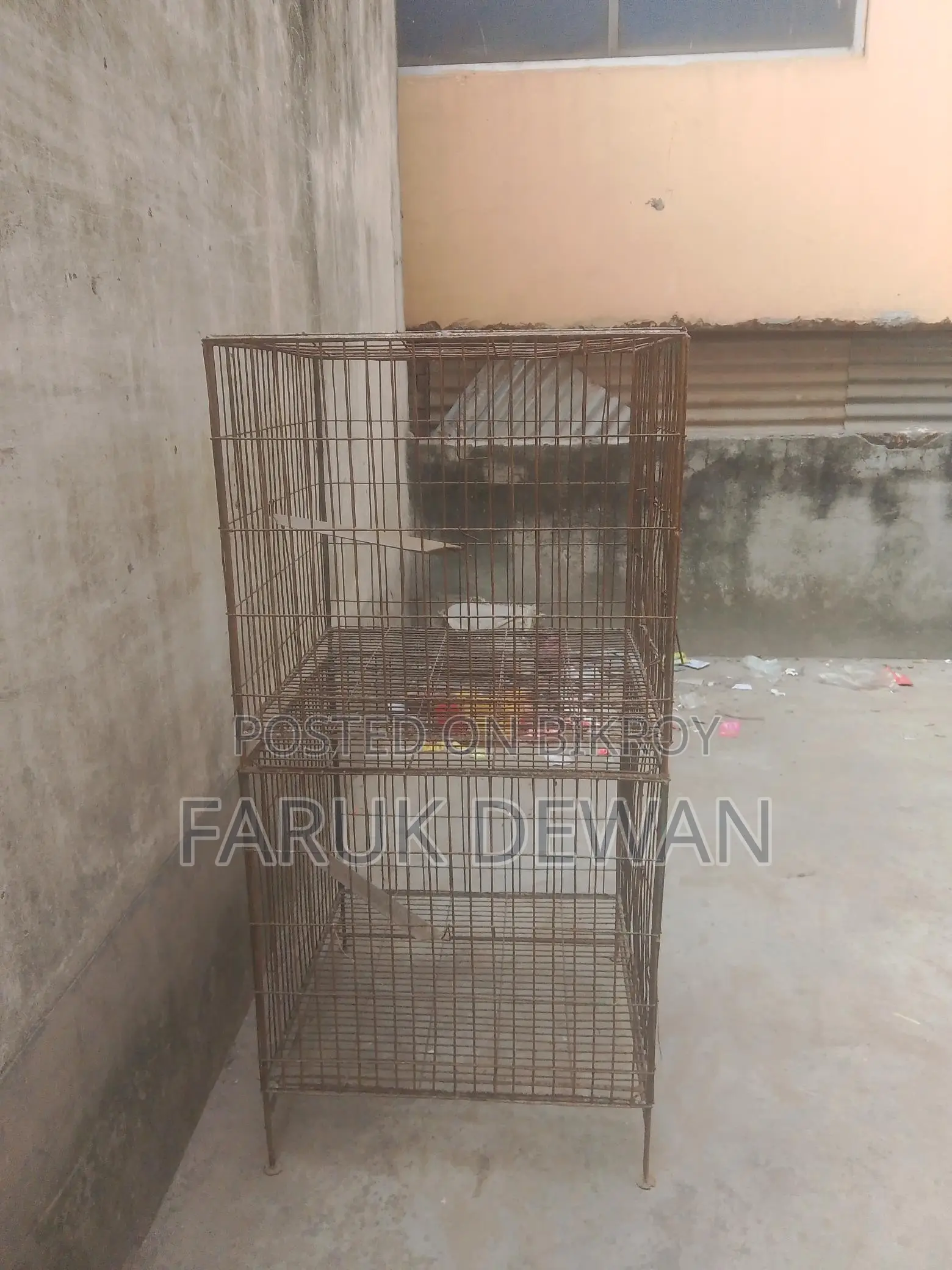 পাখির খাঁচা শক্ত এবং মজবুত