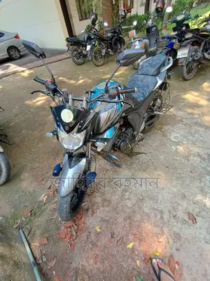 Yamaha FZS 2017