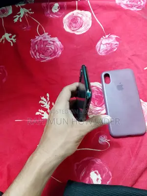 Apple iPhone XS in brand new condition (Used)