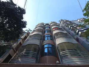 ১০,০০০ বর্গফুট সম্পূর্ণ বাণিজ্যিক ভবন ভাড়ার জন্য উত্তরায়