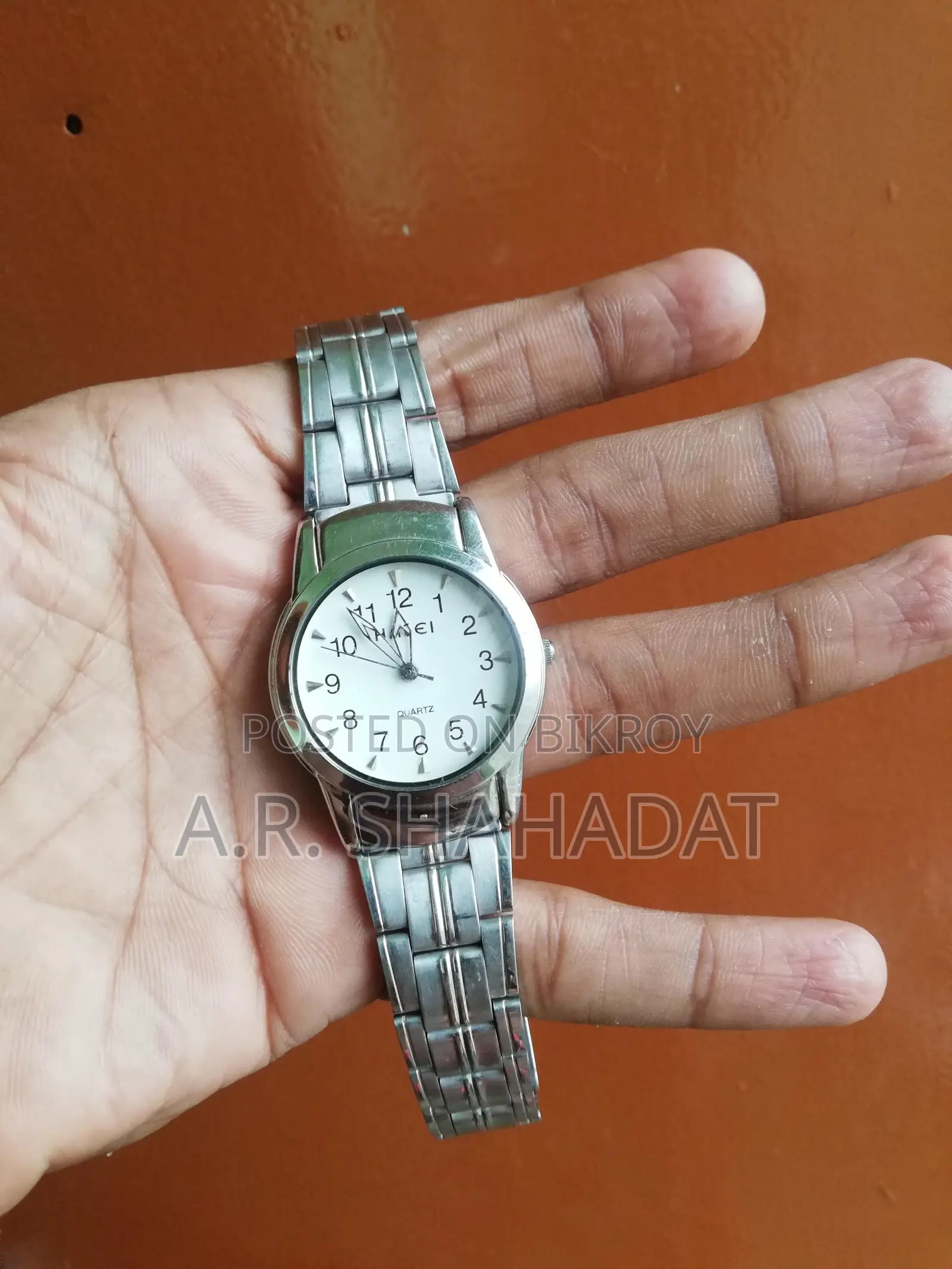Midrange Authentic Watchs Grp