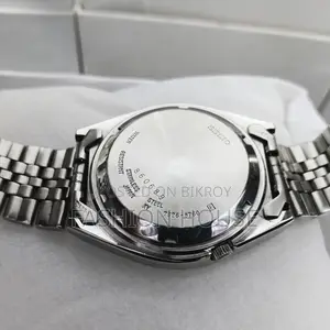 Seiko 5 Automatic Men's Watch Gold Dial