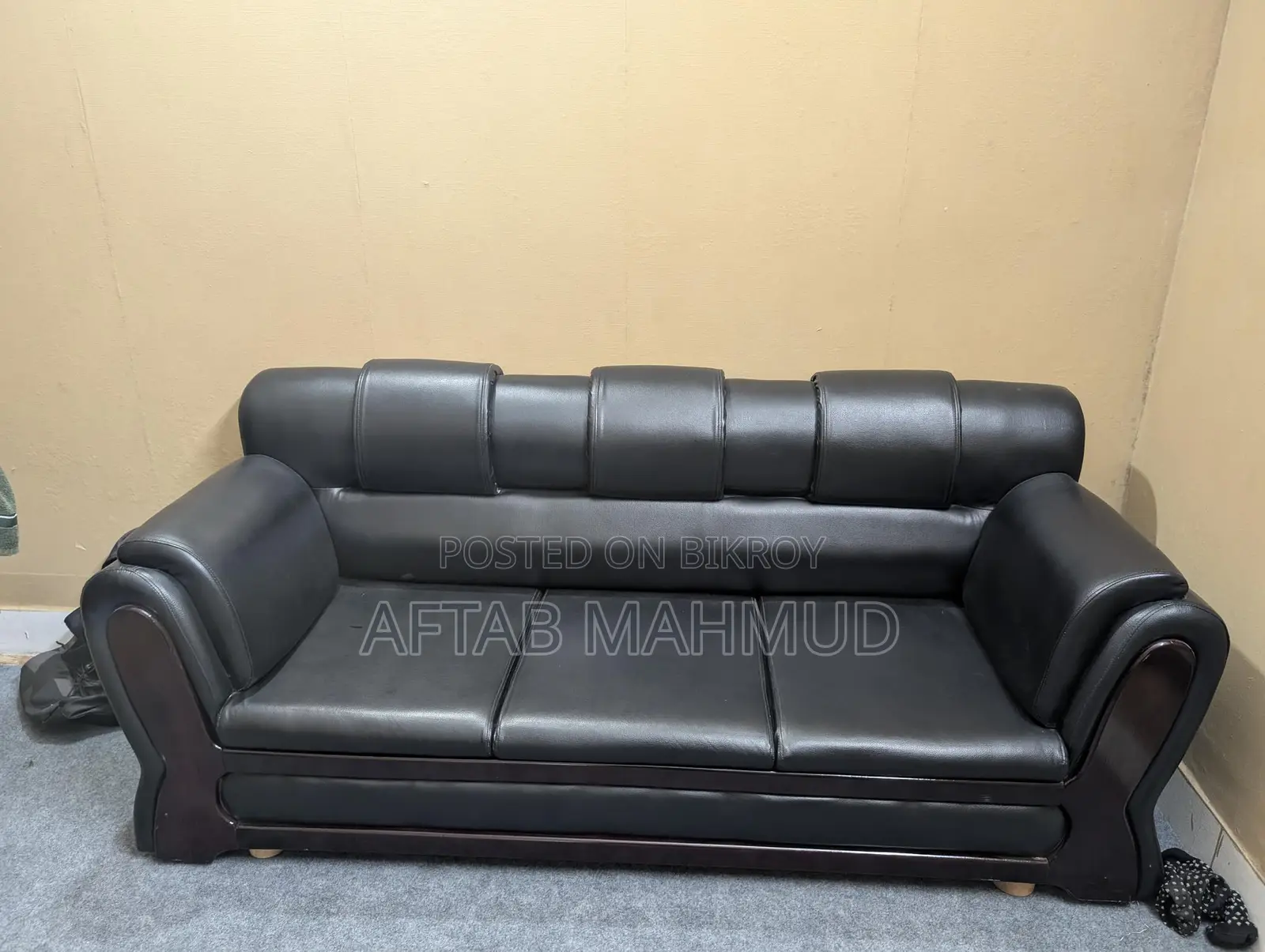 Office Sofa Three Seater