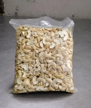 হাফ ভাঙ্গা কাজুবাদাম