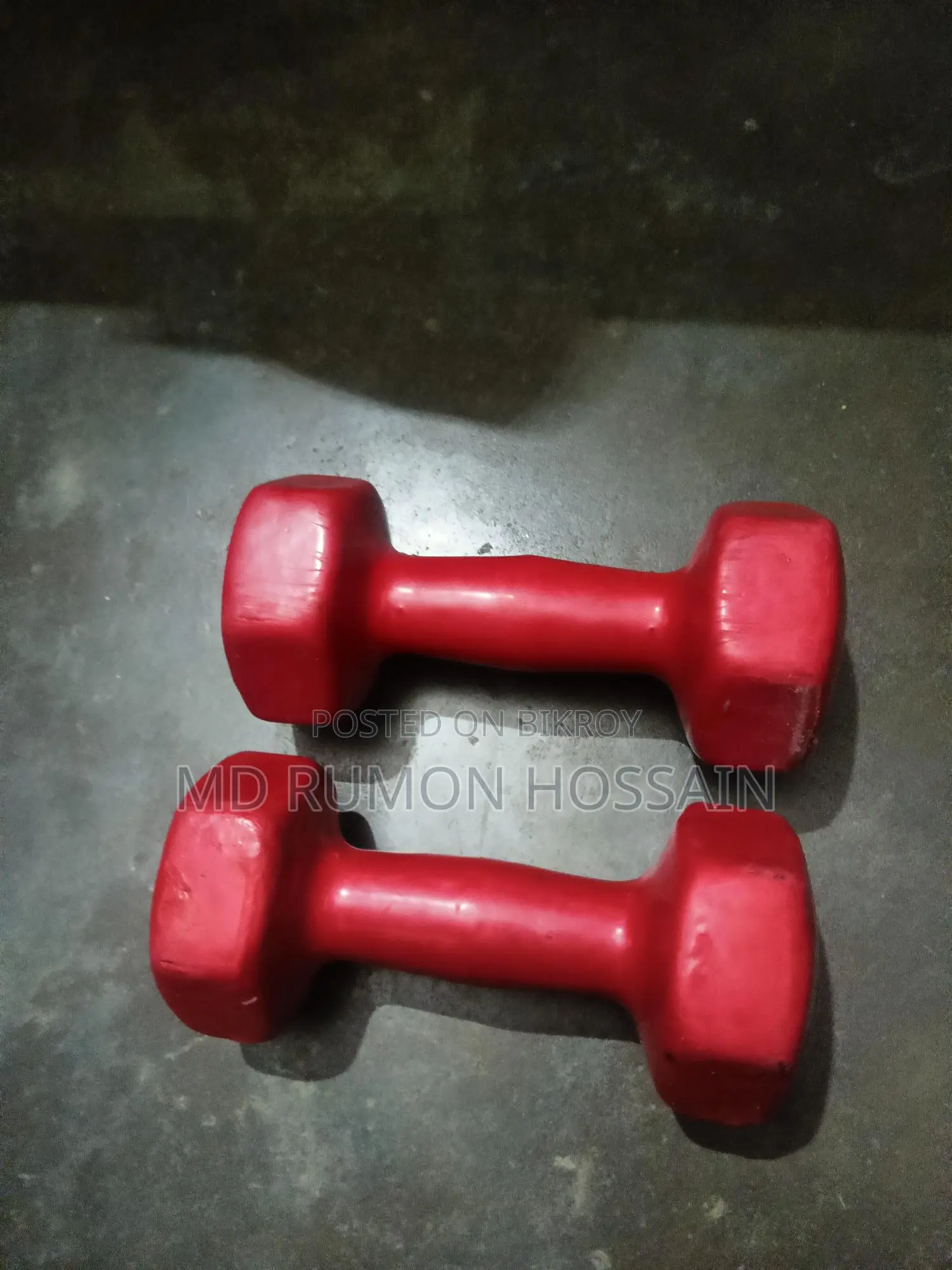 ব্যবহৃত ডাম্বেল ৪ কেজি করে ২ পিছ