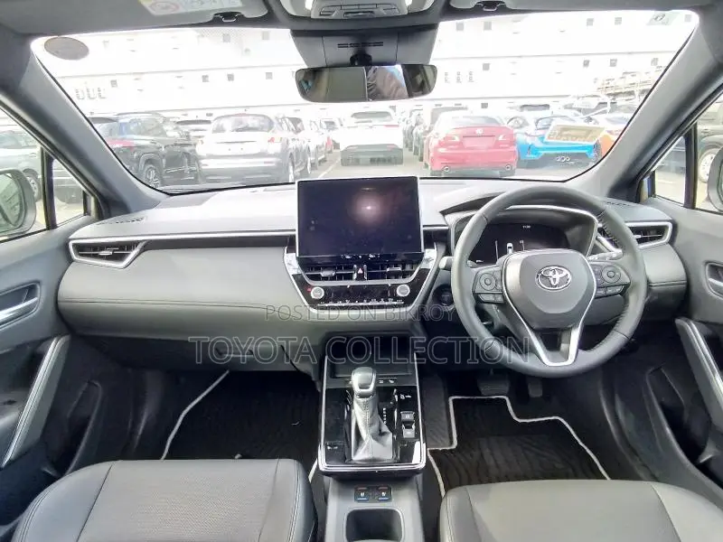 Toyota Corolla Cross Z ALL OPTION NEW 2025