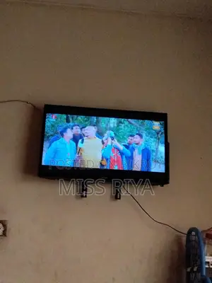 32" Wicon Smart TV