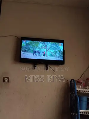 32" Wicon Smart TV