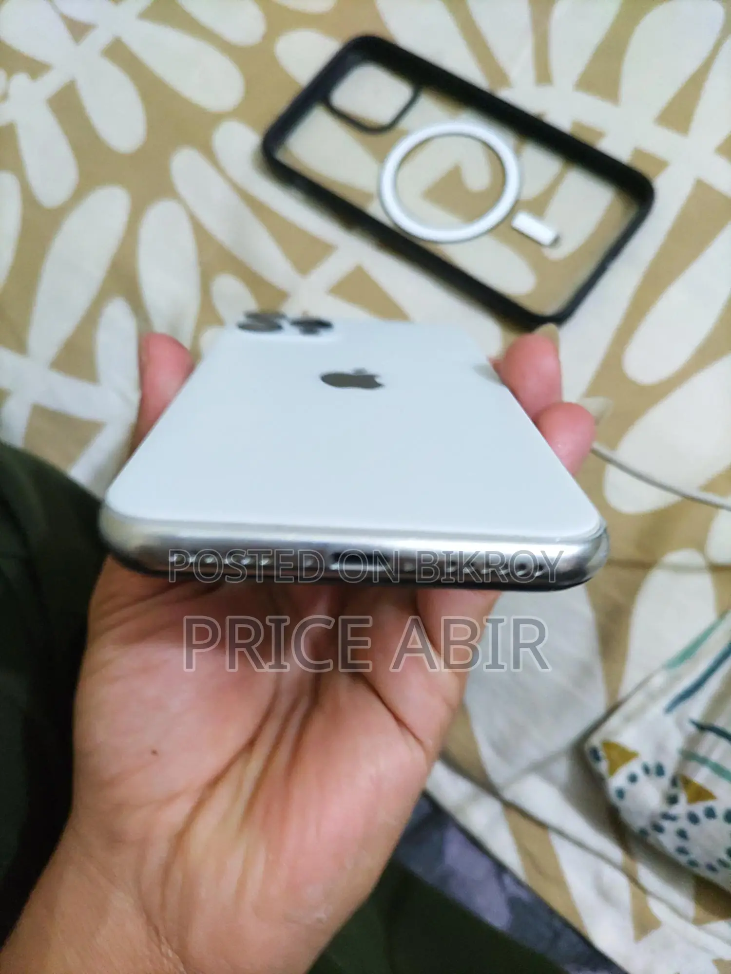 Apple iPhone X (Used)