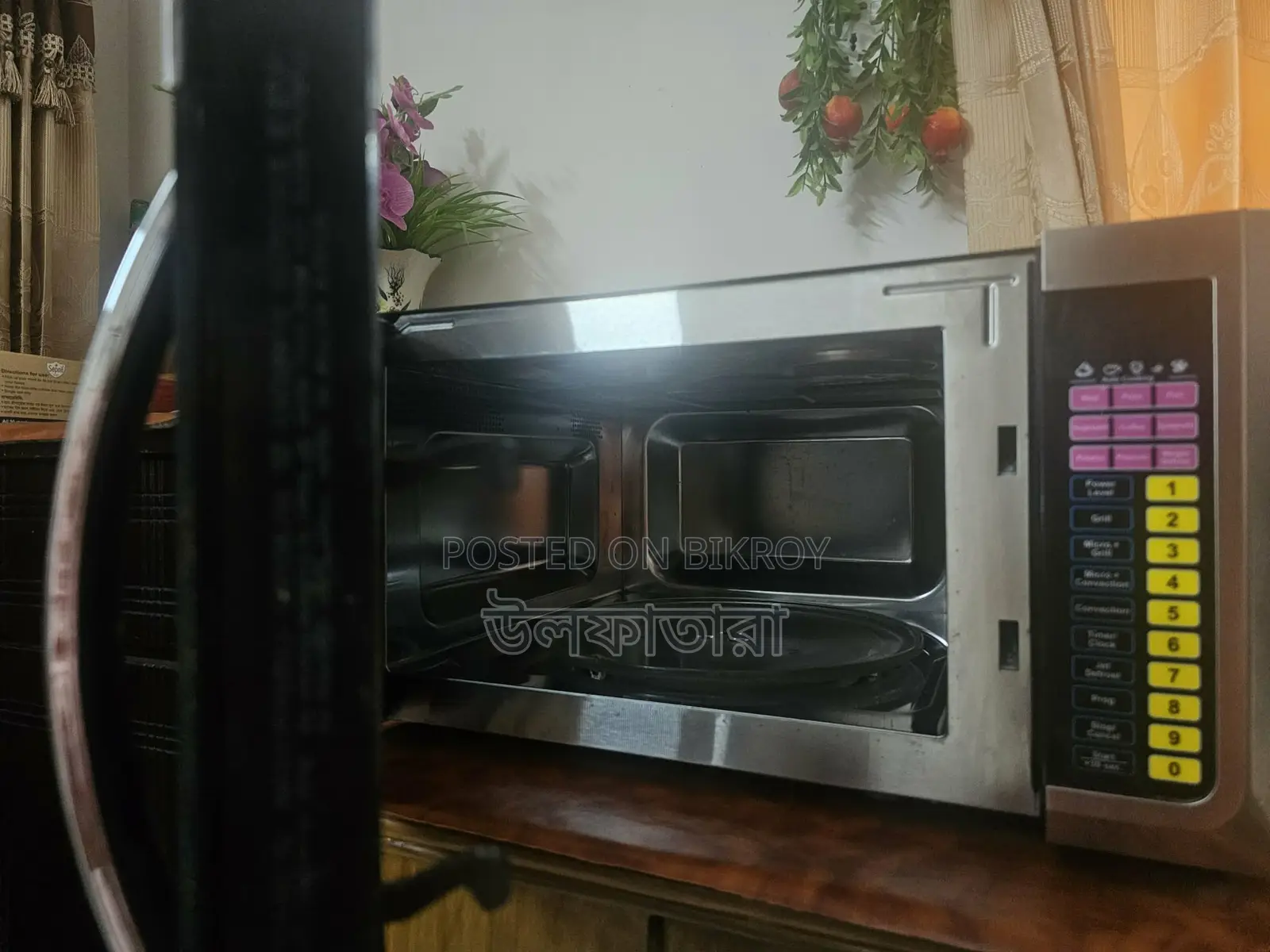 Miyako Microwave Oven