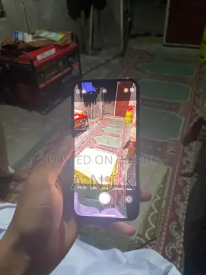Apple iPhone 13 Good (Used)