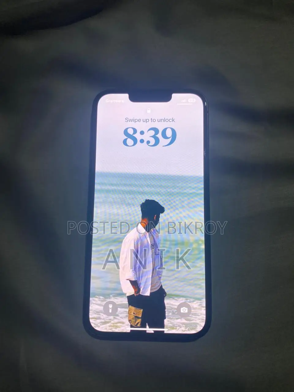 Apple iPhone 13 Good (Used)
