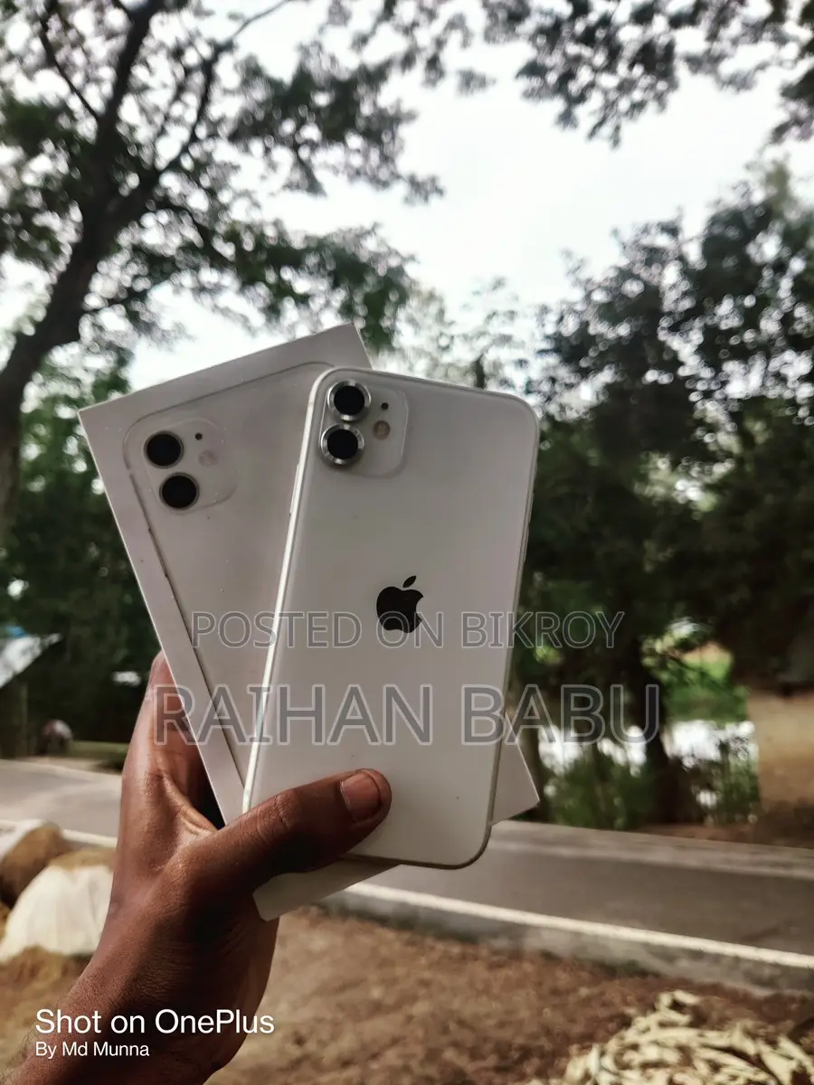 Apple iPhone 11 (Used)