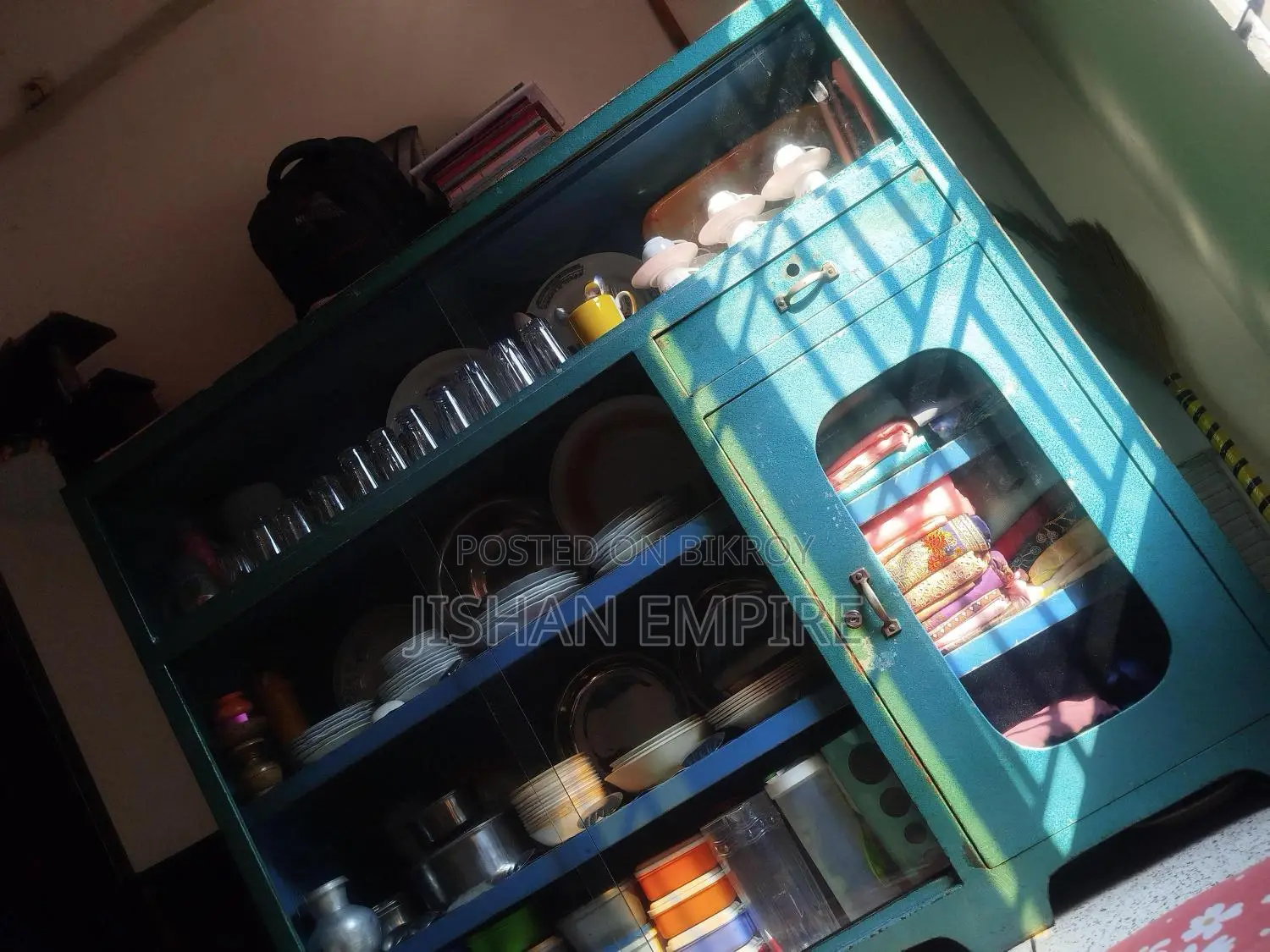 Still Suitcase for Home Use