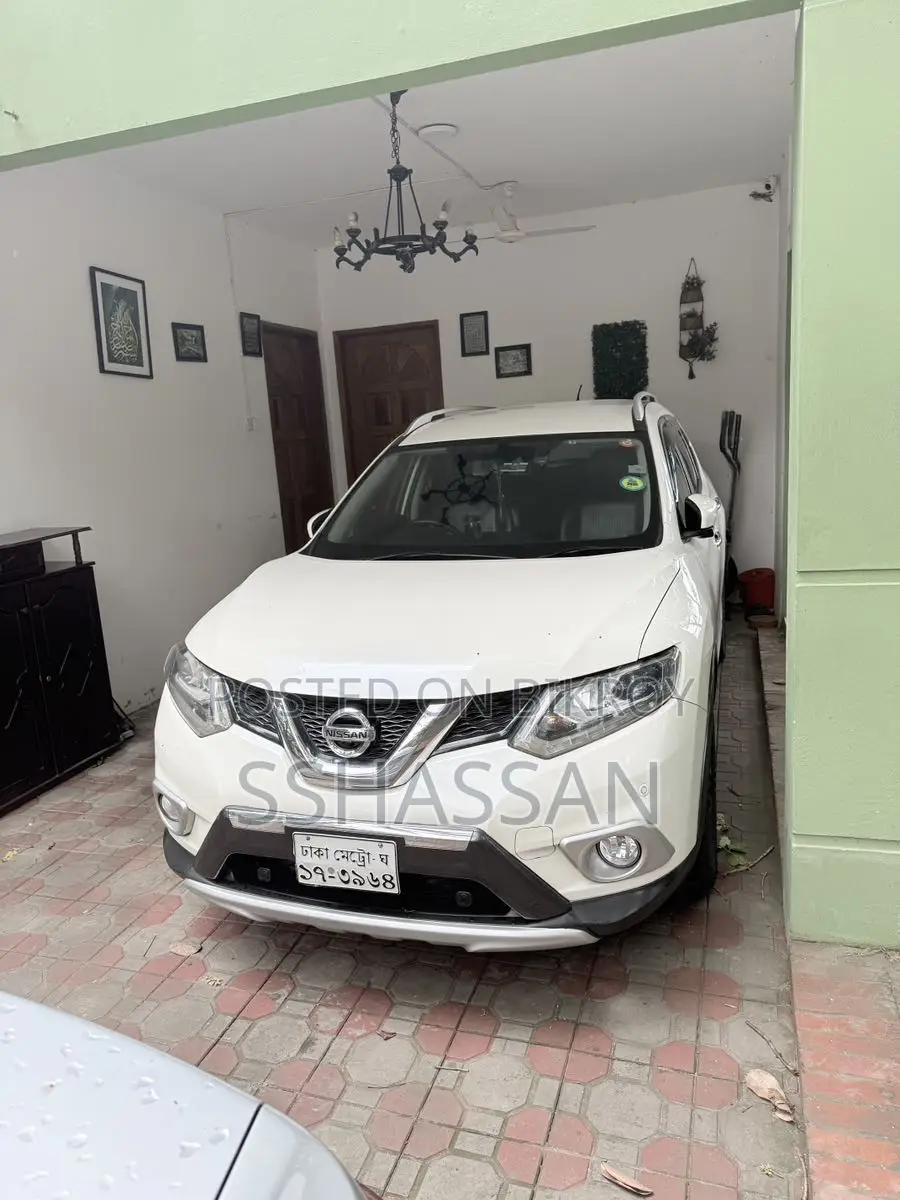 Nissan X-Trail 2.0 Hybrid Front Wheel Drive 2015 Pearl