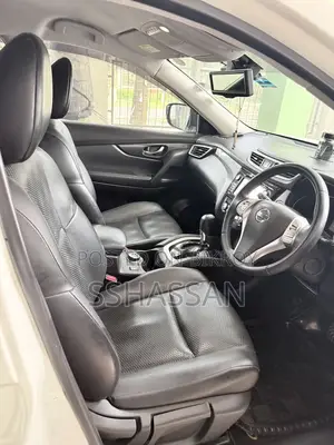 Nissan X-Trail 2.0 Hybrid Front Wheel Drive 2015 Pearl