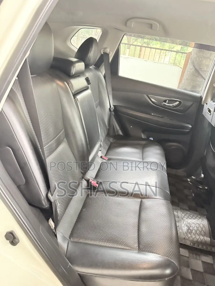 Nissan X-Trail 2.0 Hybrid Front Wheel Drive 2015 Pearl