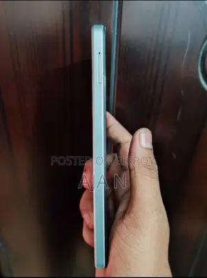 Vivo Y18 6+6/128 (Used)