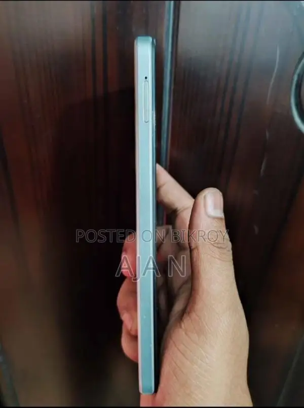 Vivo Y18 6+6/128 (Used)