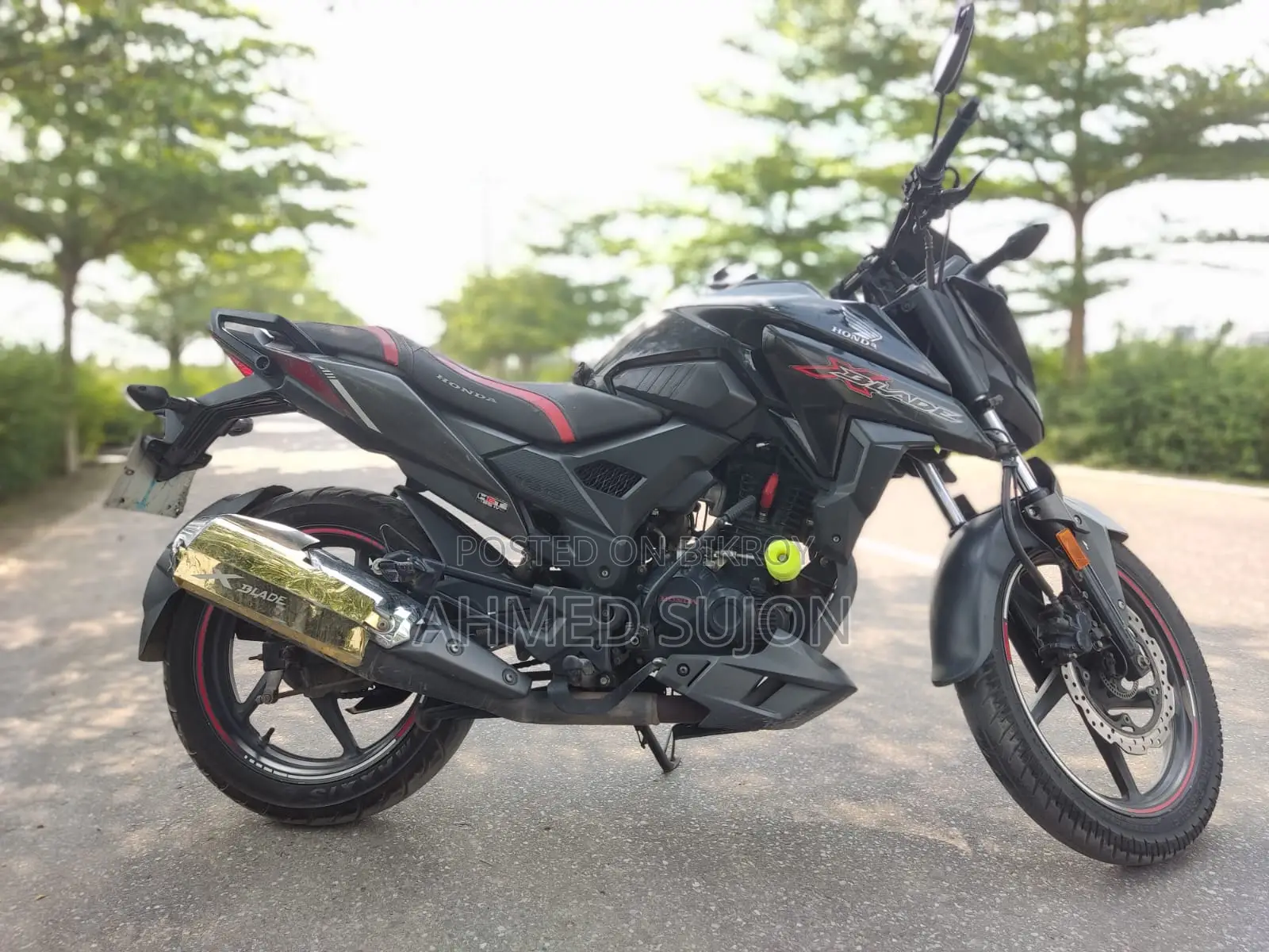 Honda X Blade 2020