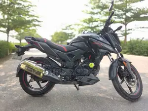 Honda X Blade 2020