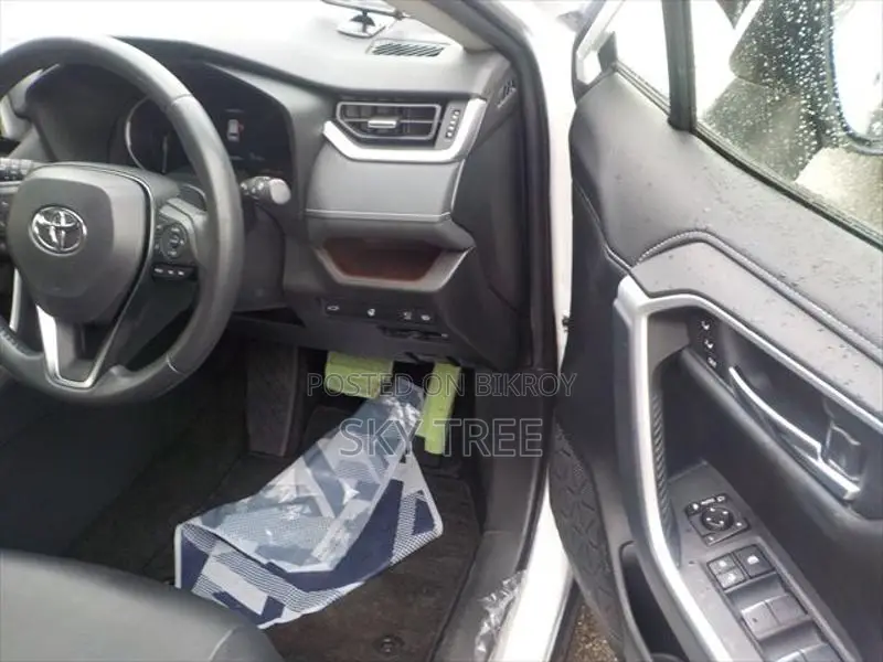 Toyota RAV4 GZ 2021