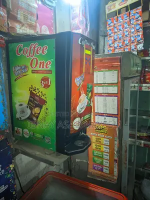 Coffee Machine | Selling a coffee machine that looks like new.