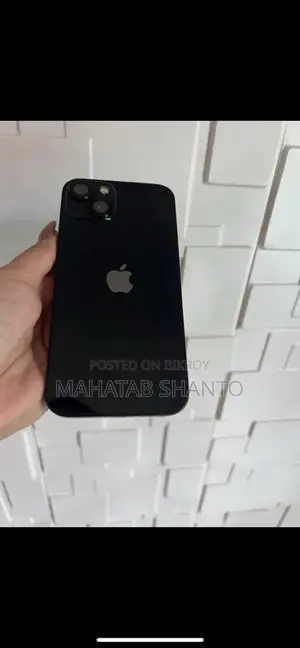Apple iPhone 13 . (Used)