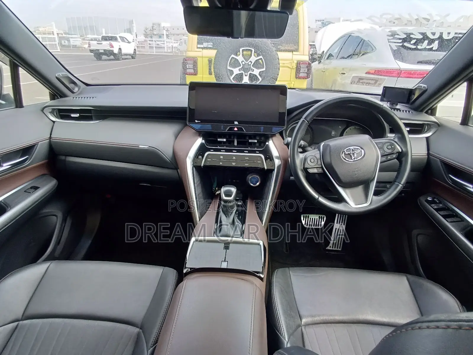 Toyota Harrier Z LEATHER PKG PEARL 2021