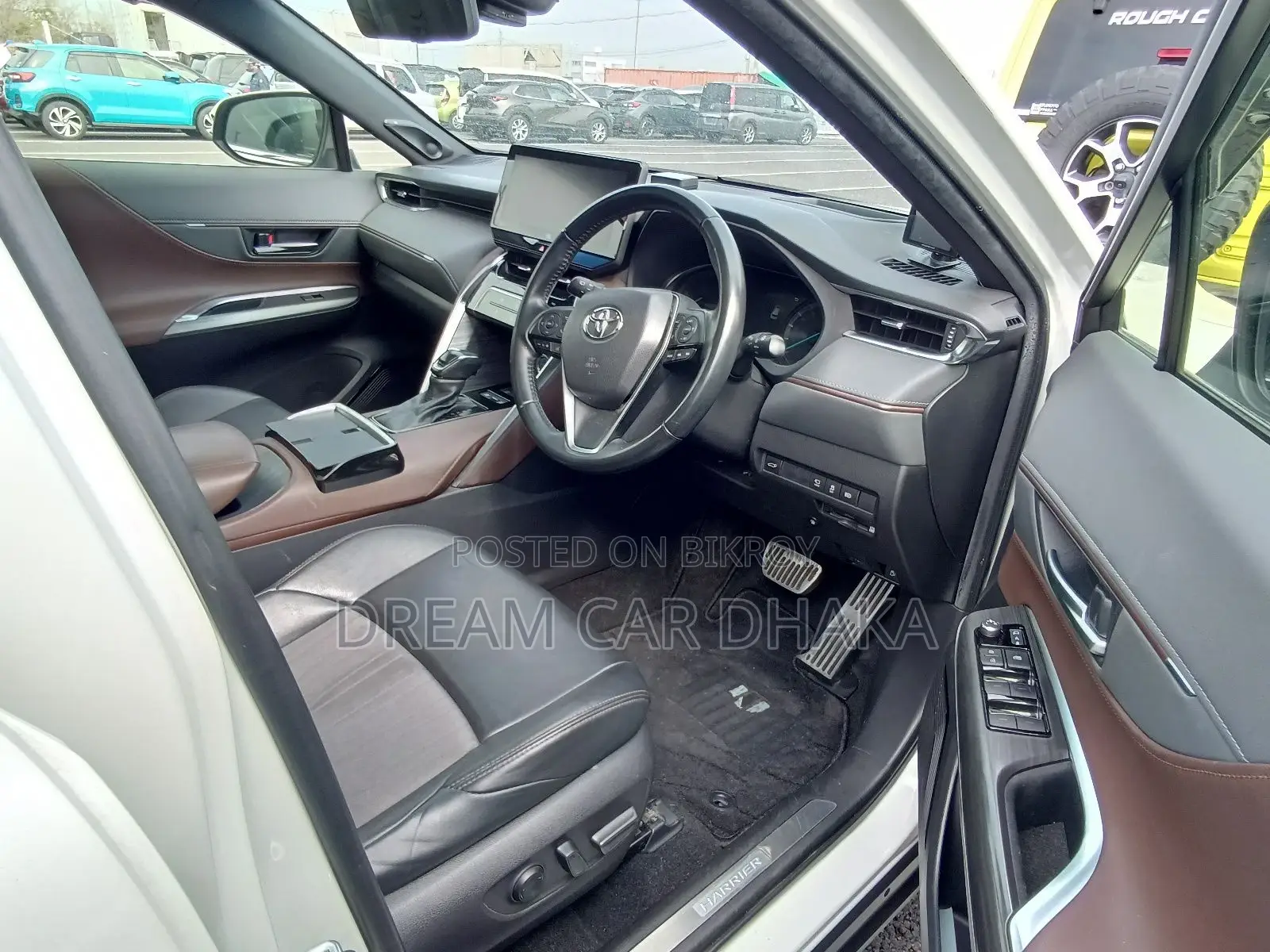 Toyota Harrier Z LEATHER PKG PEARL 2021