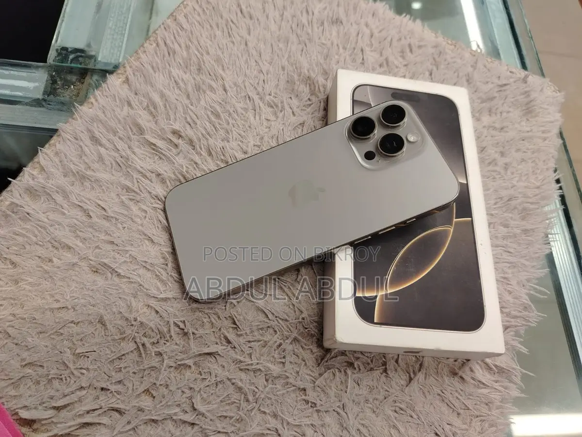 Apple iPhone 16 Pro Max . (Used)