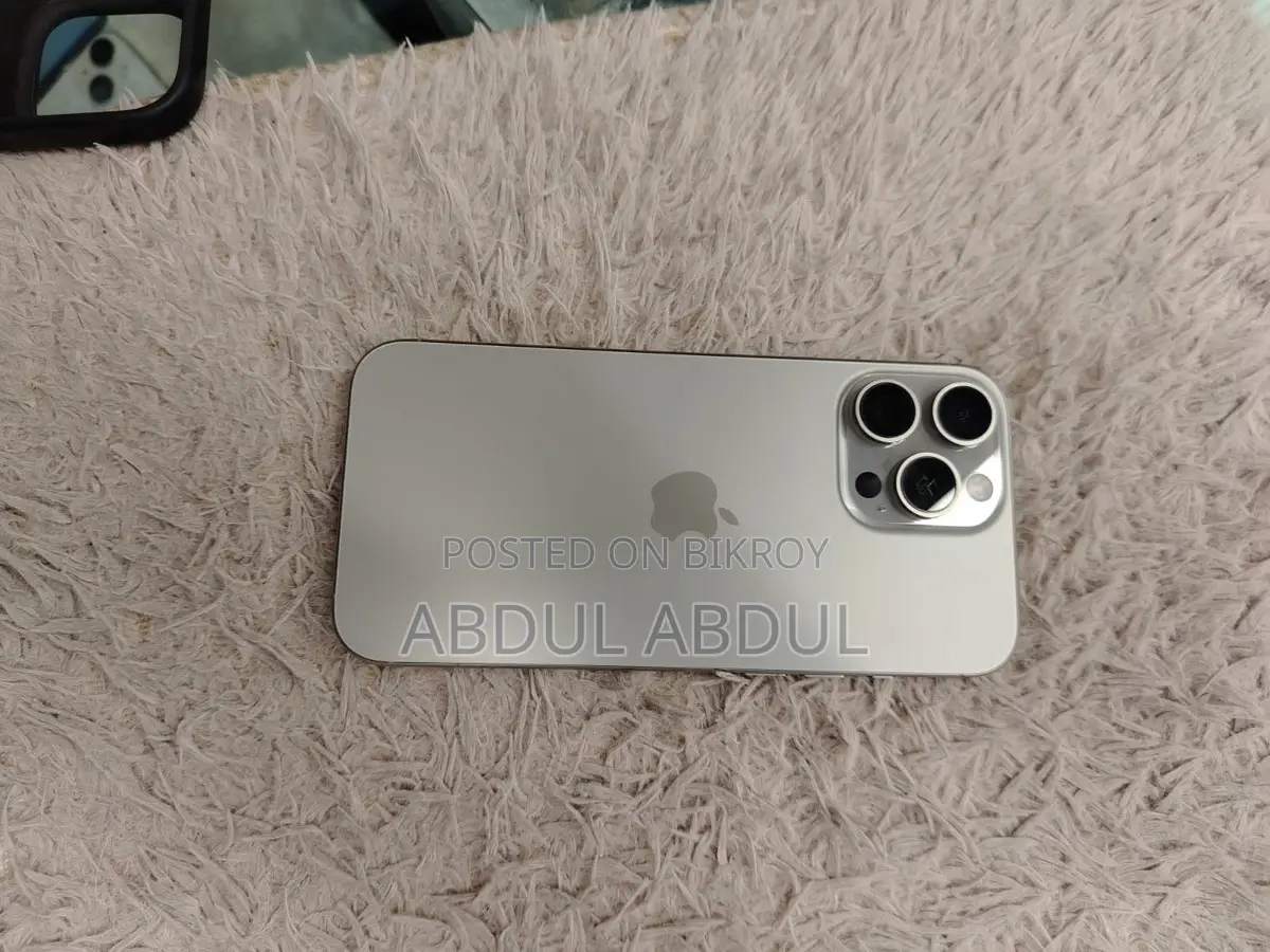 Apple iPhone 16 Pro Max . (Used)