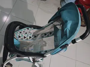 বেবি স্ট্রোলার (Baby Stroller)।