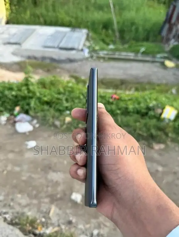 Vivo V25 Pro 12/256 (Used)