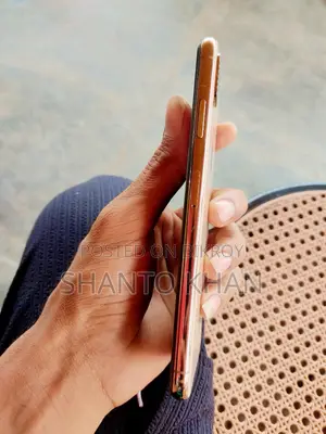 Apple iPhone XS Max (Used)