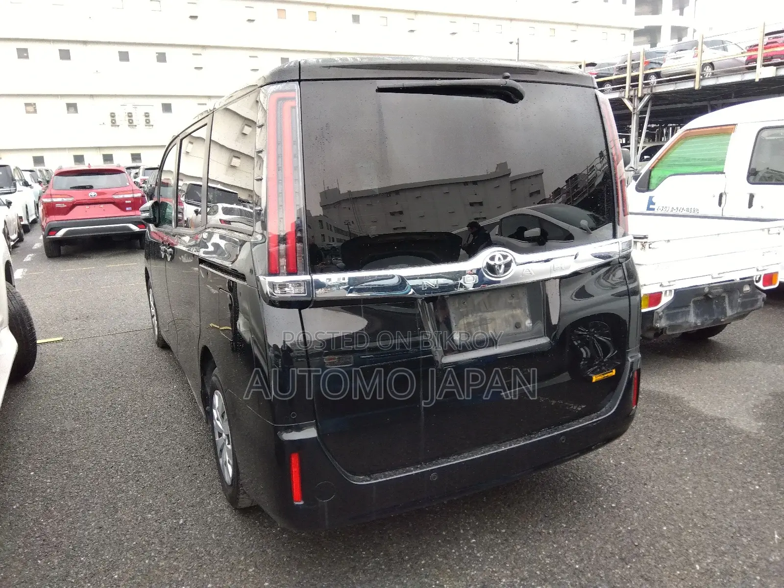Toyota Noah X 2021