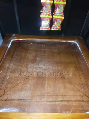 ক্যারাম বোর্ড বিক্রি হবে