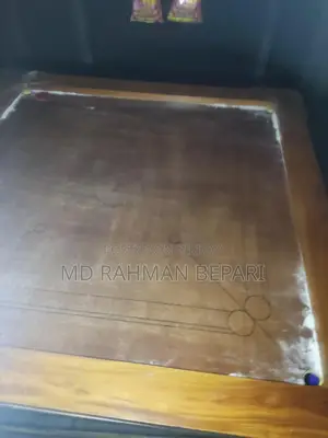 ক্যারাম বোর্ড বিক্রি হবে