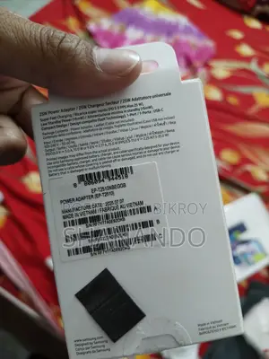 Samsung S25 (used)