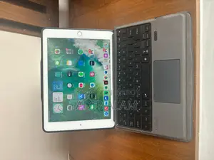For Sale Ipad 5th Generation 32GB wifi only