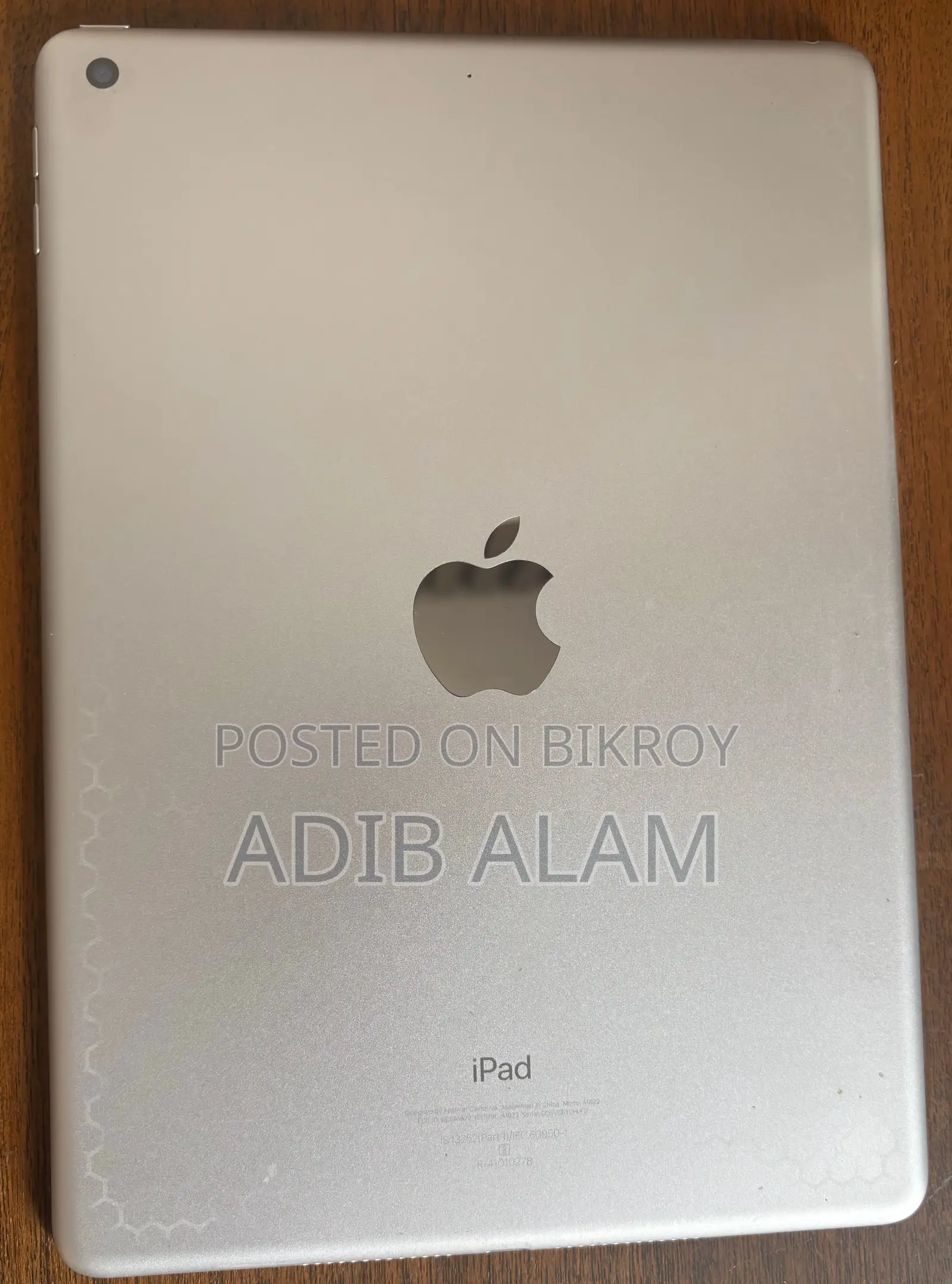 For Sale Ipad 5th Generation 32GB wifi only