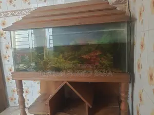 একুরিয়াম বিক্রয় হবে।