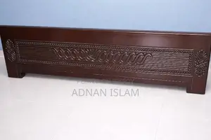 কানাডিয়ান উডের খাট ৬/৭ এবং কাঠের বেড সাইড টেবিল টি বিক্রি হবে