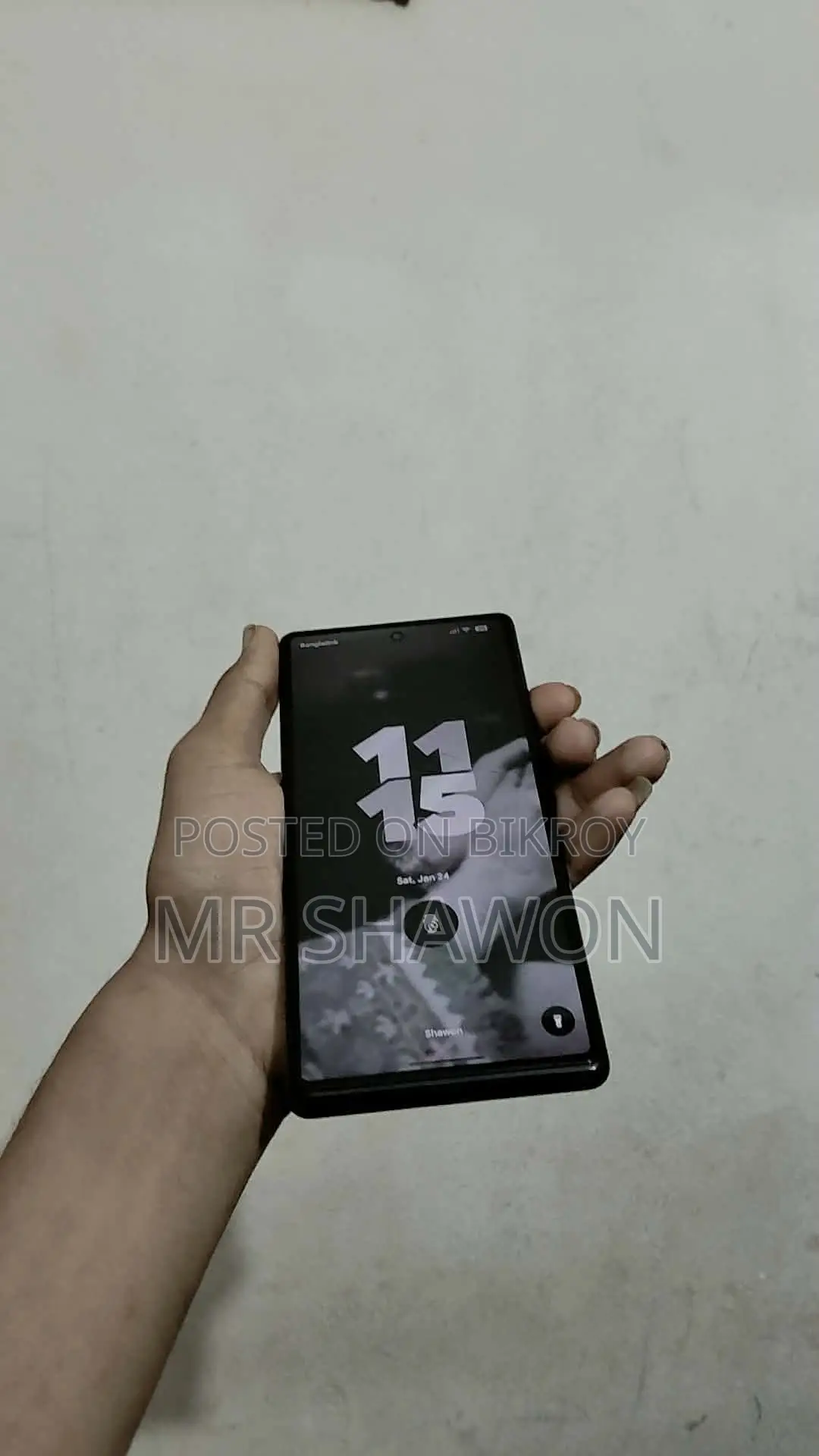 Google Pixel 6 . (Used)