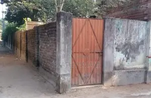 7.5 decimal land for sale