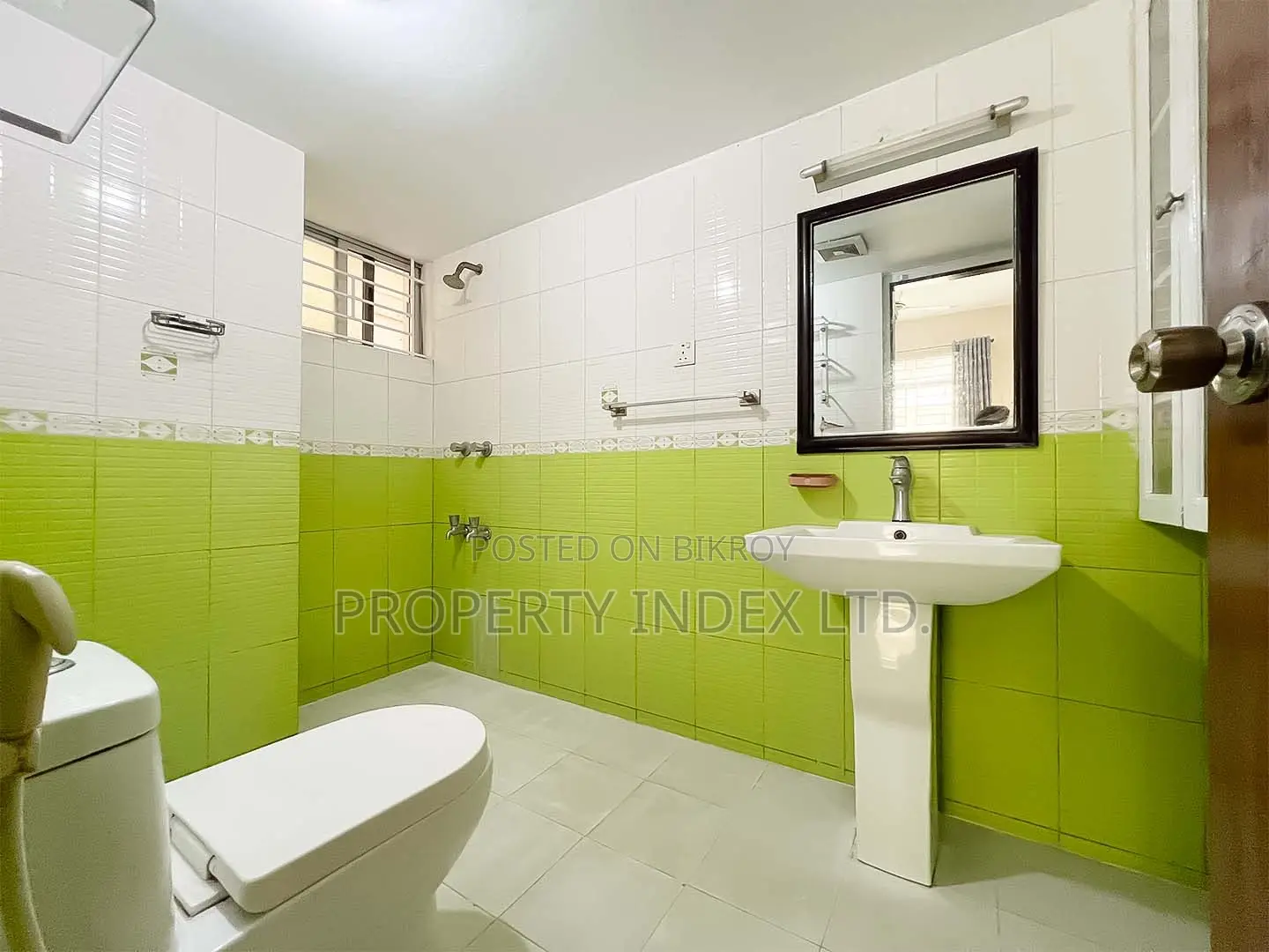 2191 Sq Ft Flat for Sale in Sector 4