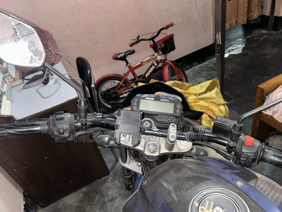 Yamaha FZs V2 . 2021