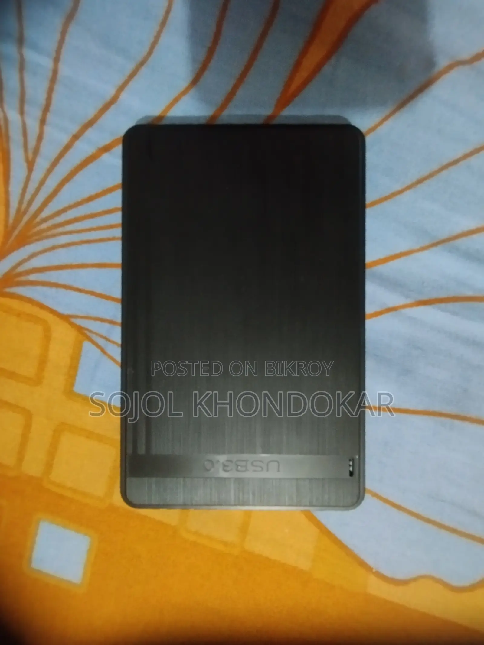 Hard drives (Like new)