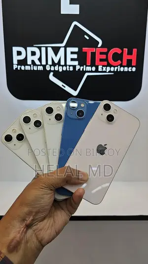 Apple iPhone 13 . (Used)